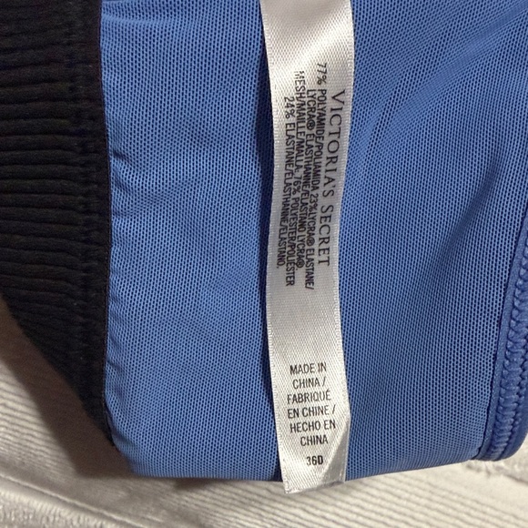 VSX Black and Blue Sports Bra - Picture 7 of 7